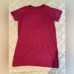 lululemon swiftly tech short sleeve, size 8, color sonic pink